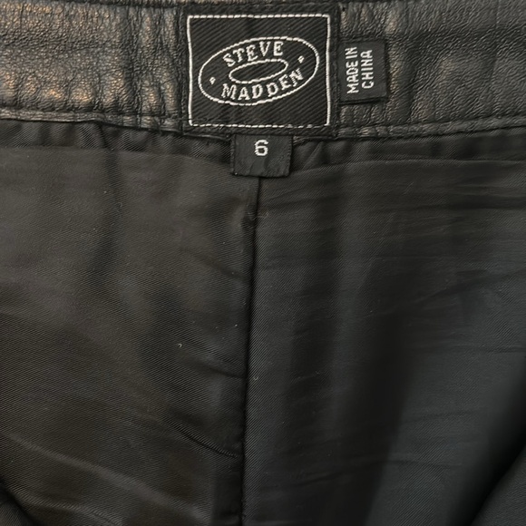 Steve Madden black leather pants size 6 - Picture 5 of 6